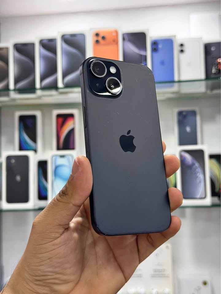 iPhone 15 – 128GB Negro