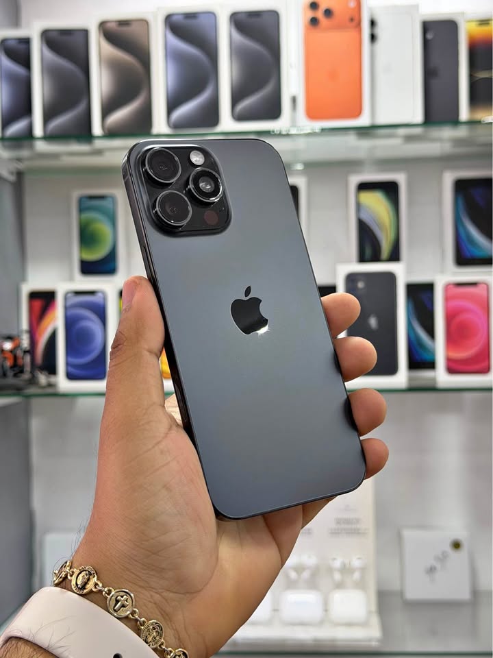 iPhone 16 Pro Max – 256GB - Negro