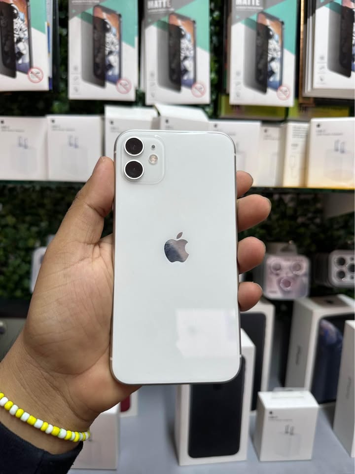 iPhone 11 – 128GB – Blanco