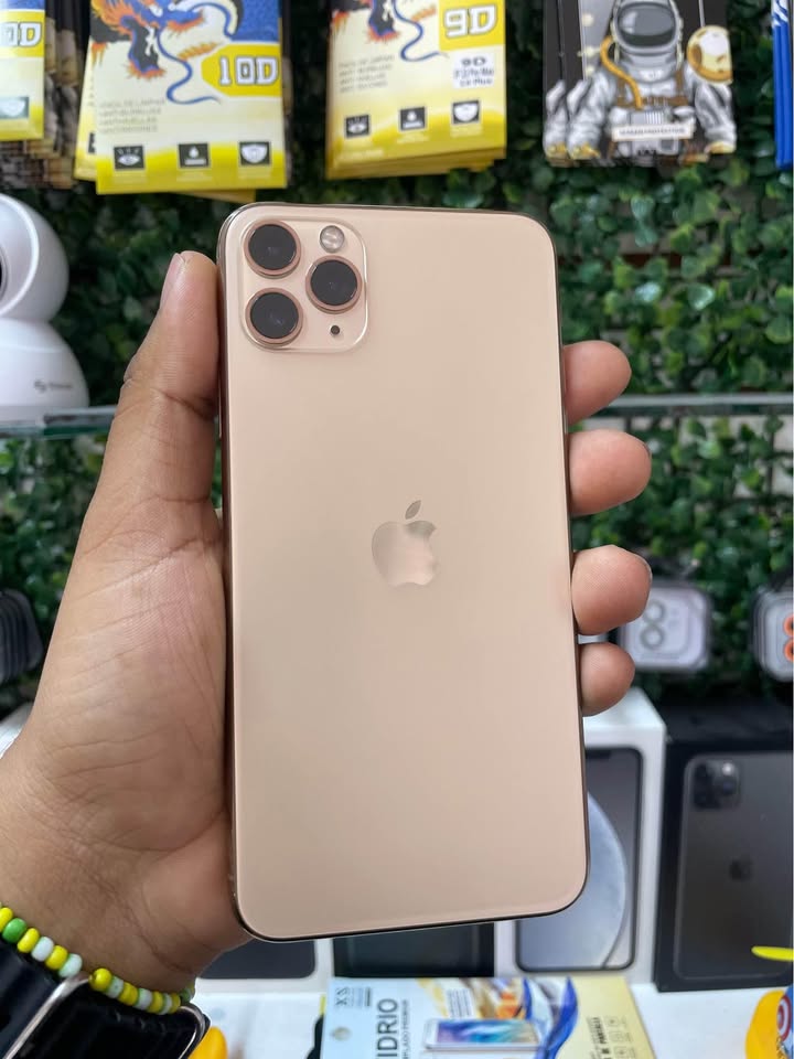 iPhone 11 Pro Max – 256GB (Dorado)