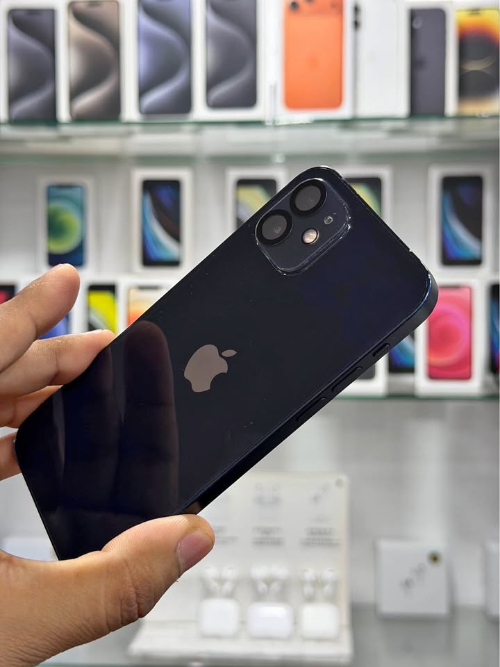 iPhone 12 – 128GB – Negro