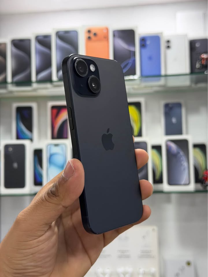iPhone 15 – 128GB Negro