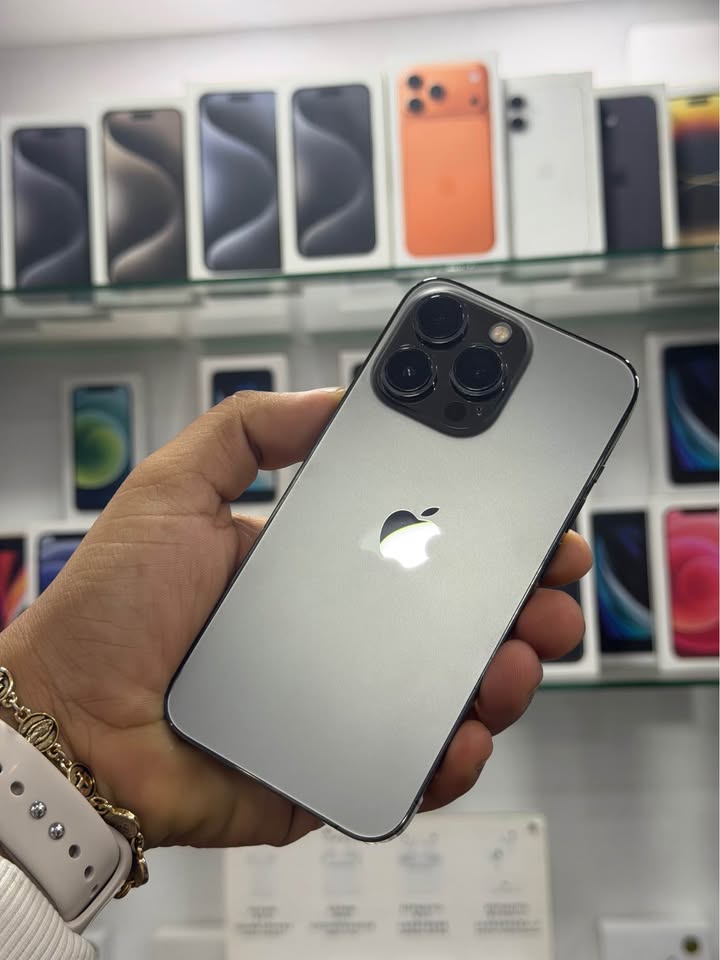 iPhone 13 Pro – 128GB (Negro)
