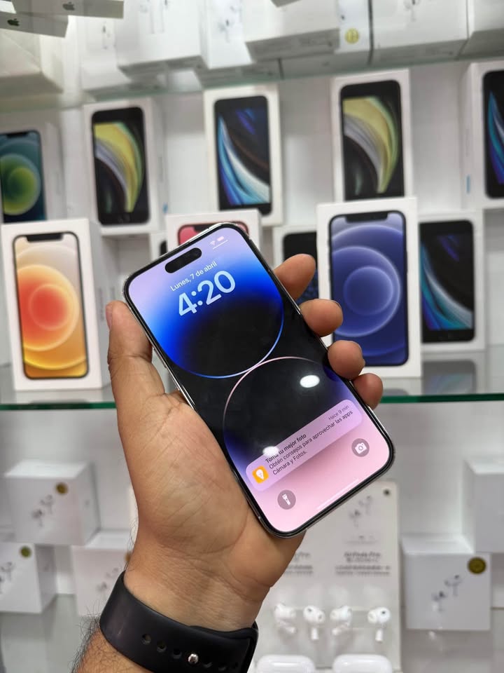 iPhone 14 Pro – 256GB – Plata