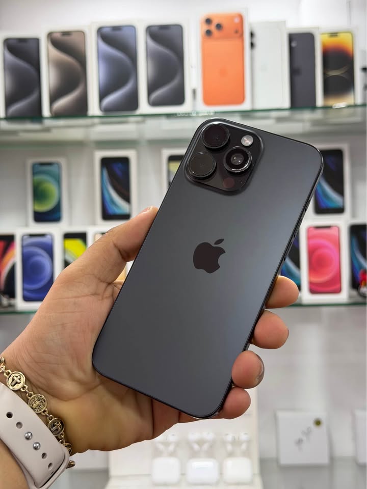 iPhone 16 Pro Max – 256GB - Negro