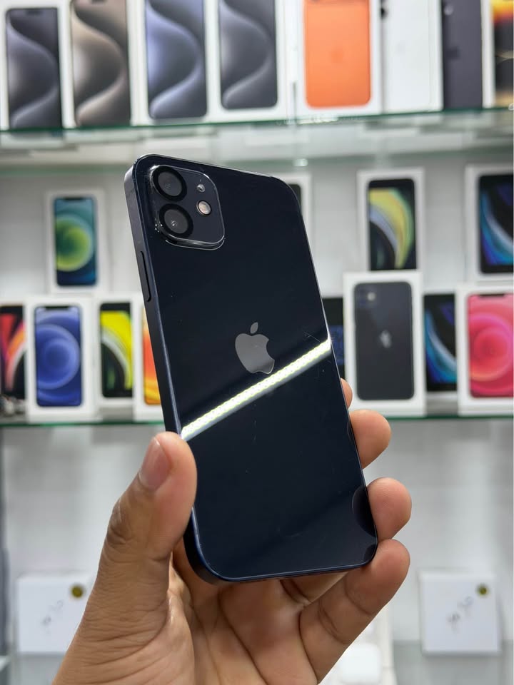 iPhone 12 – 128GB – Negro