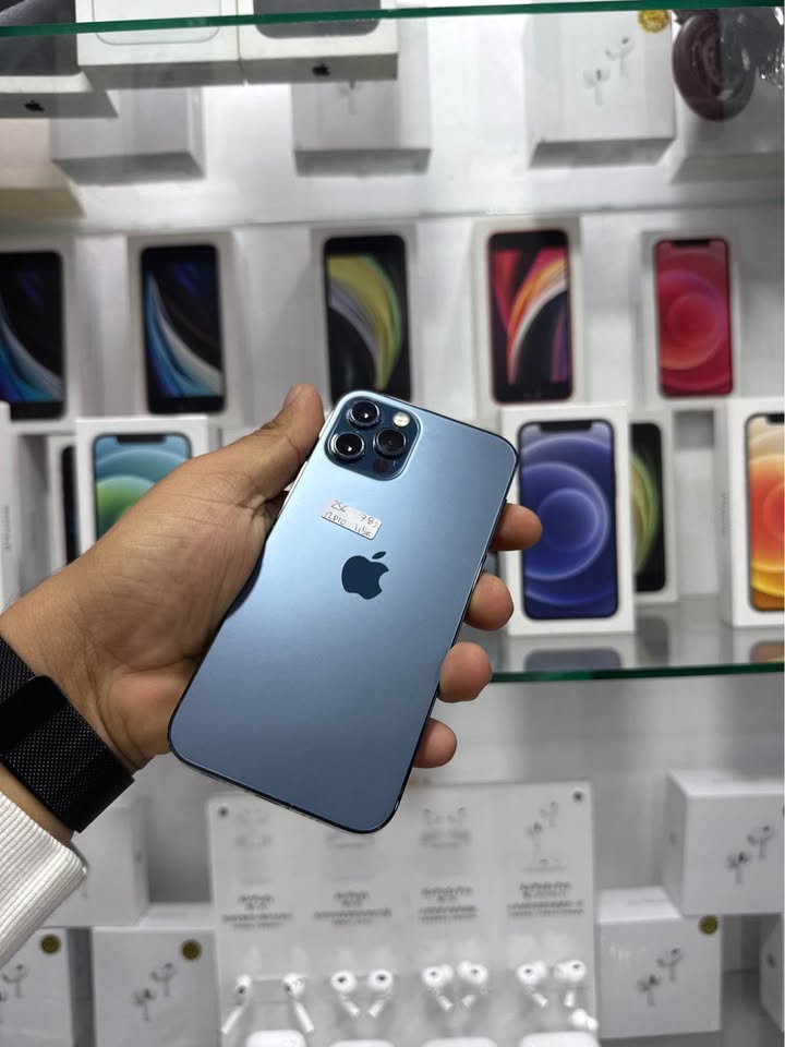 iPhone 12 Pro – 256 – Azul