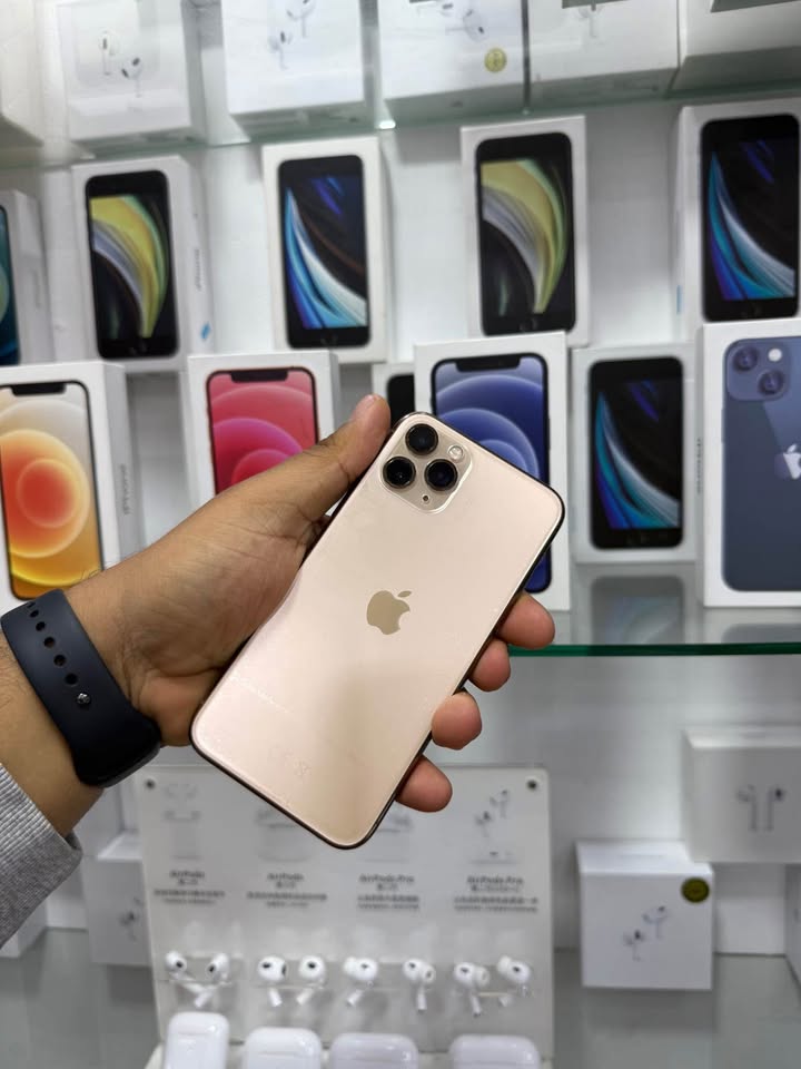 iPhone 11 Pro – 256GB – Dorado