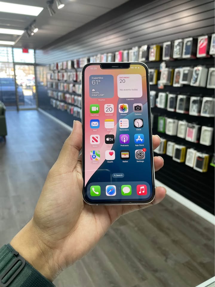 iPhone 12 Pro Max – 128GB (Color Blanco)