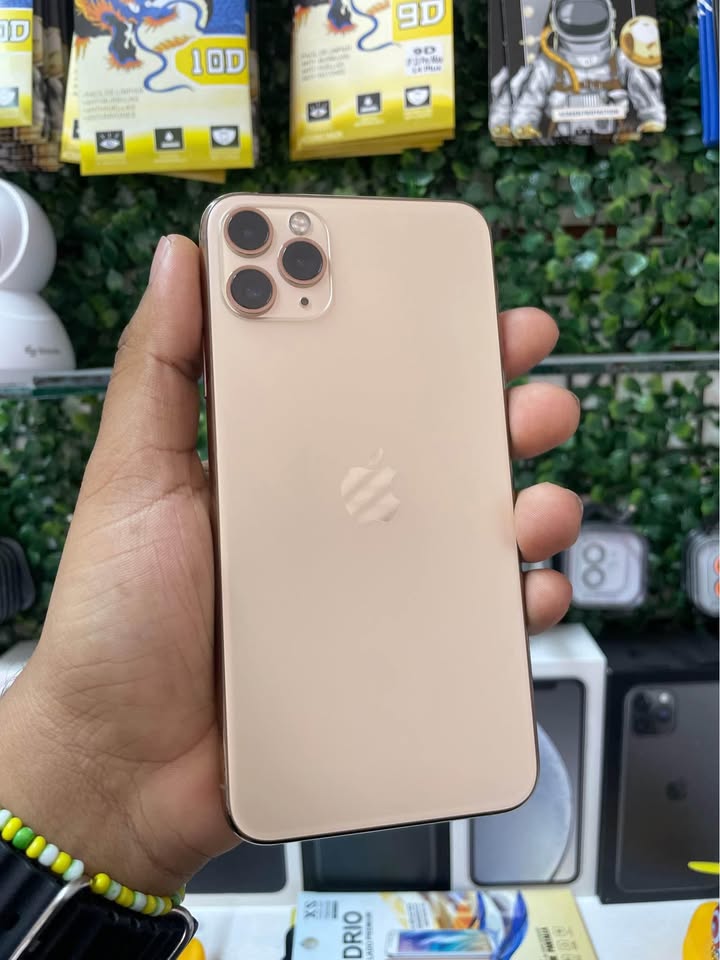 iPhone 11 Pro Max – 256GB (Dorado)