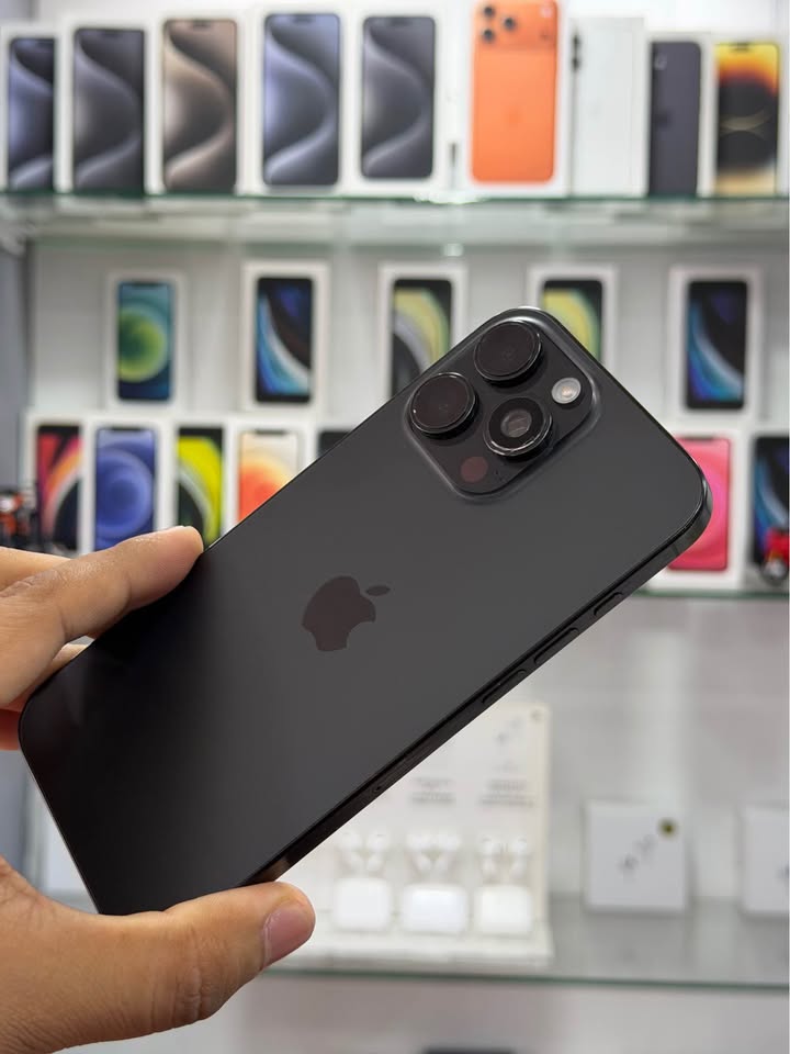 iPhone 16 Pro Max – 256GB - Negro