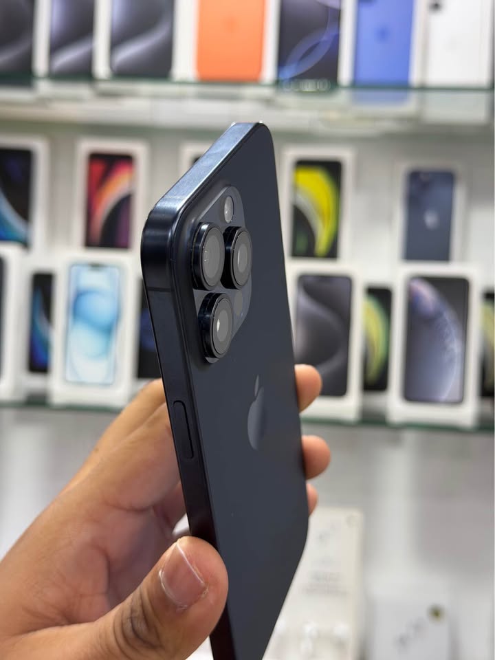 iPhone 15 Pro Max – 256GB Azul