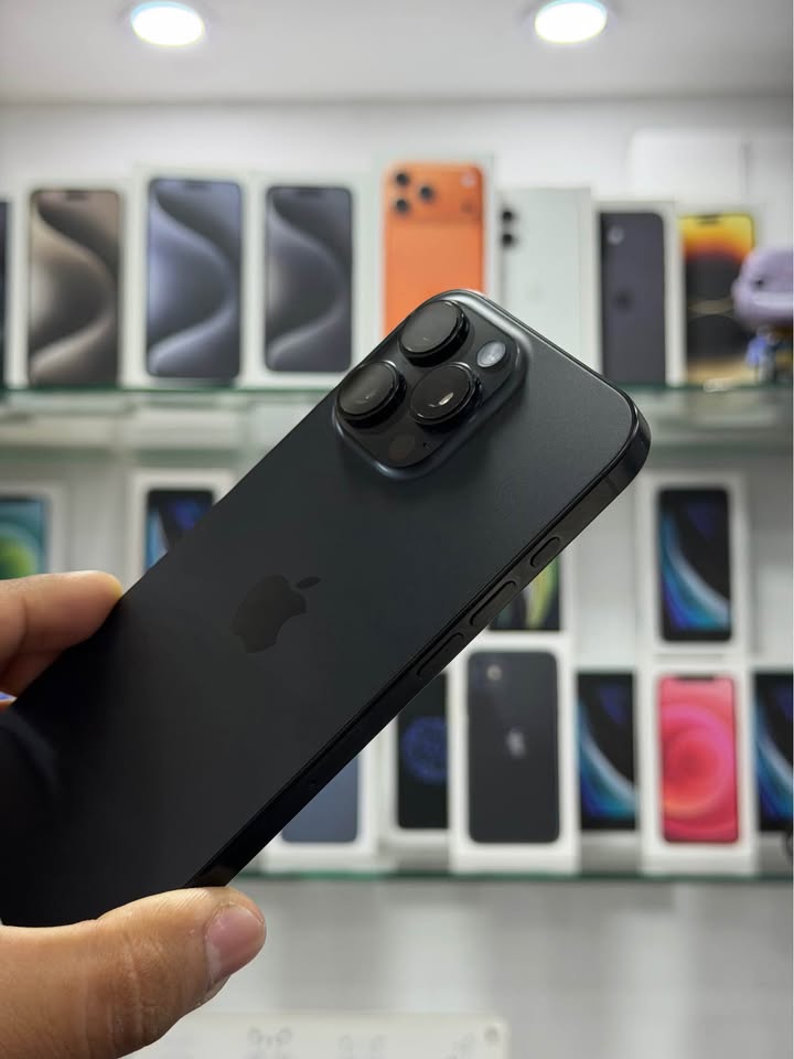 iPhone 16 Pro Max – 512GB – Negro