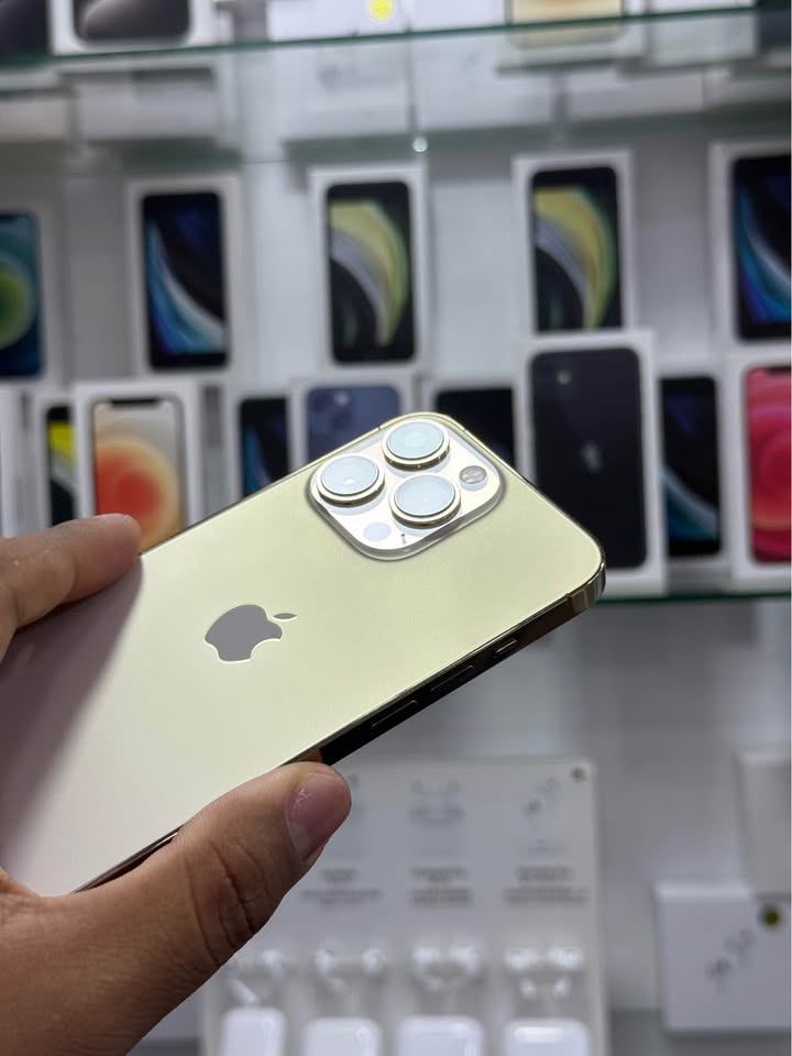 iPhone 13 Pro – 128GB (Dorado)