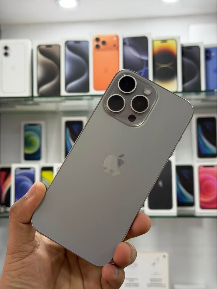 iPhone 15 Pro Max – 256GB Gris