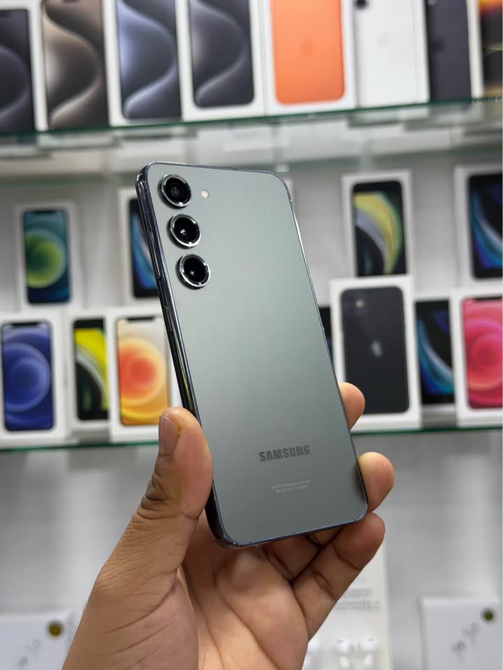Samsung Galaxy S23 – 128GB – Gris