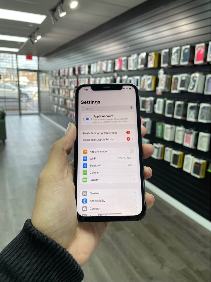 iPhone 12 – 64GB (Color Negro)