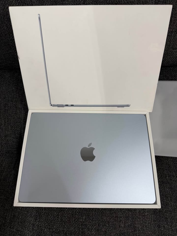 MacBook Air M4 (2025) – 13.6” – 16GB RAM – 256GB – Azul