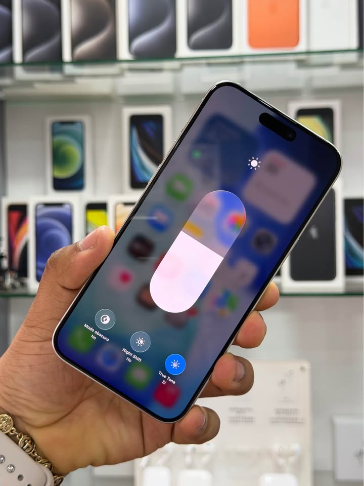 iPhone 15 Pro Max – 256GB Blanco