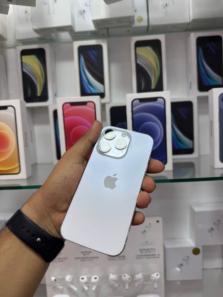 iPhone 14 Pro – 256GB – Plata