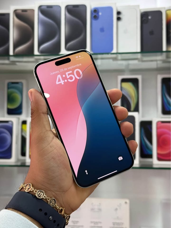 iPhone 15 Plus – 128GB – Verde