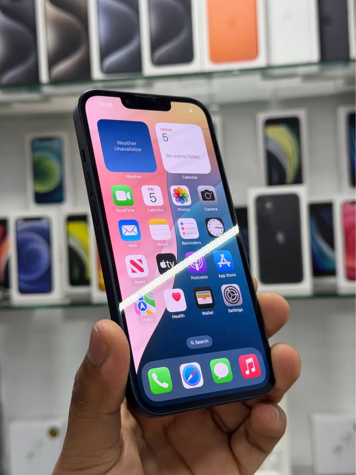 iPhone 13 – 128GB – Negro