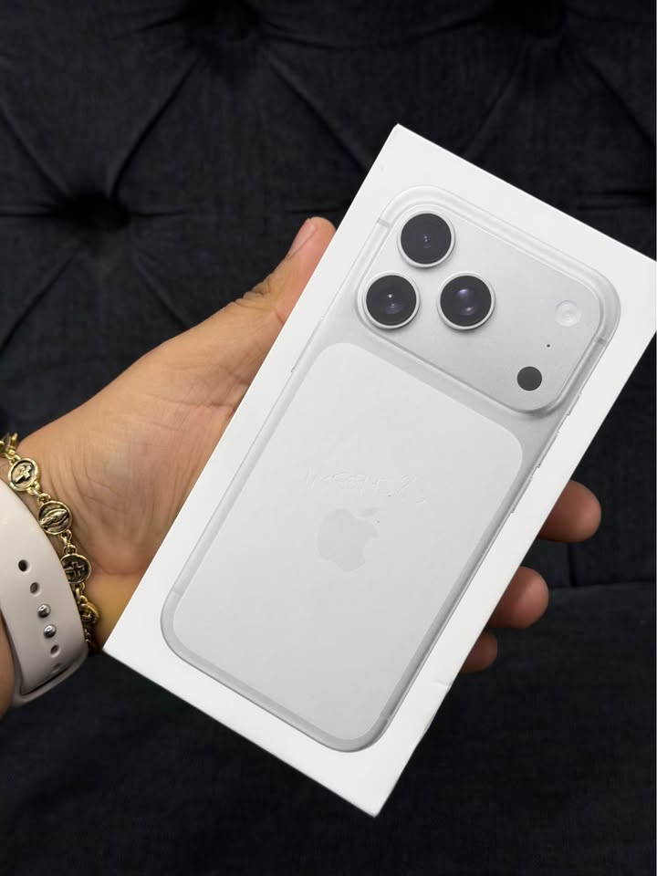 iPhone 17 Pro – 256GB - Blanco | Nuevo