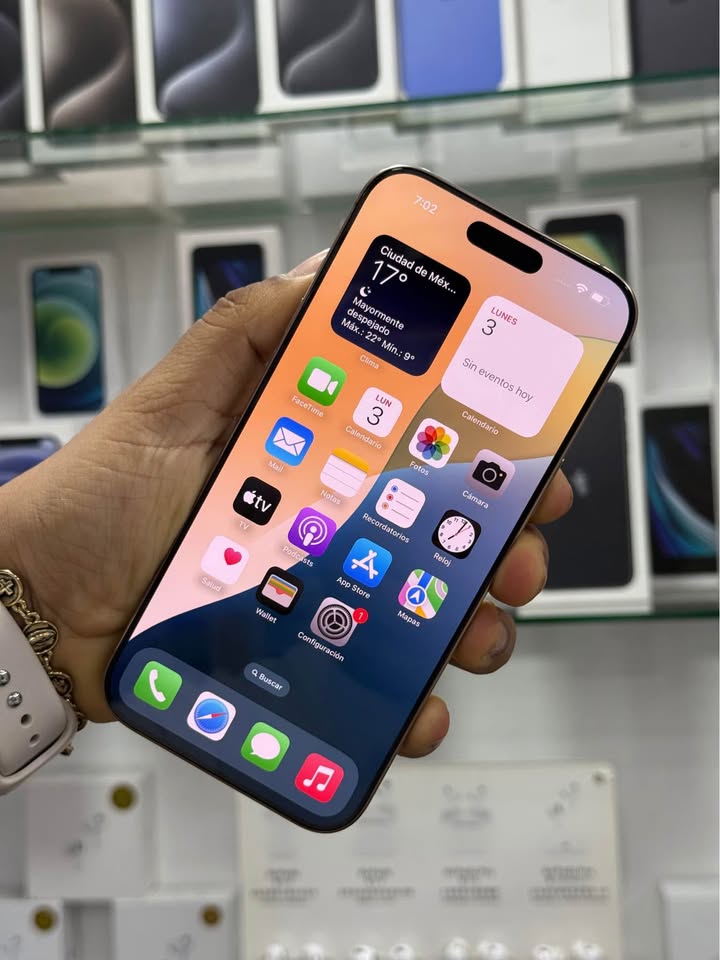 iPhone 16 Pro Max – 256GB - Dorado