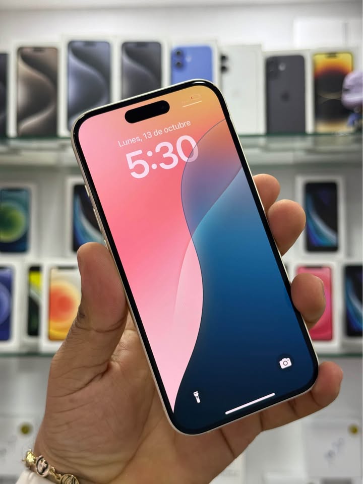 iPhone 15 – 128GB Amarillo