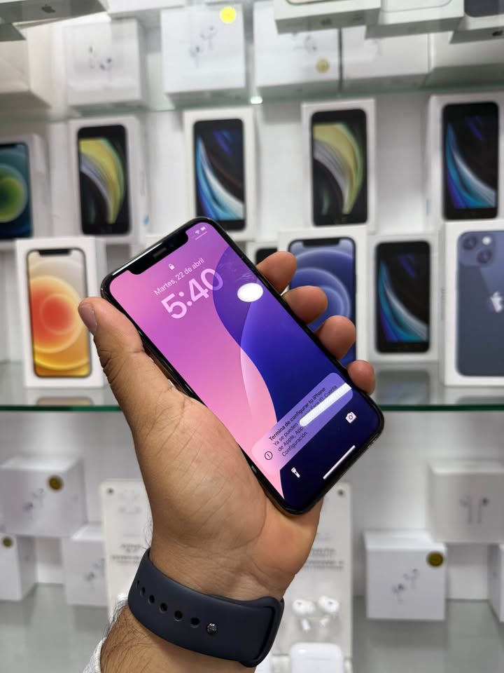 iPhone 11 Pro – 256GB – Dorado