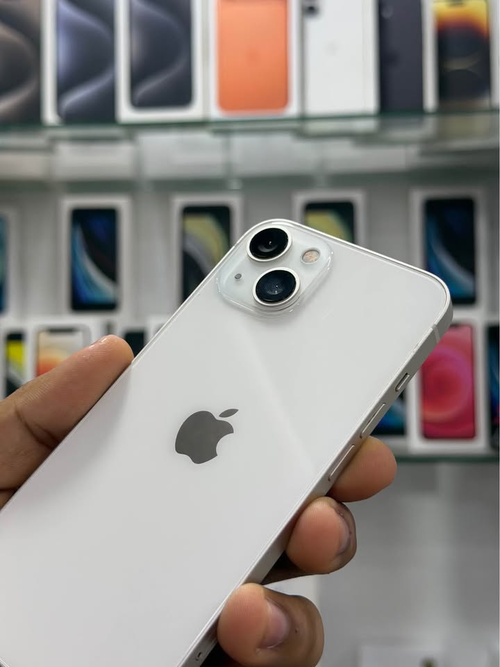 iPhone 13 – 128GB – Blanco