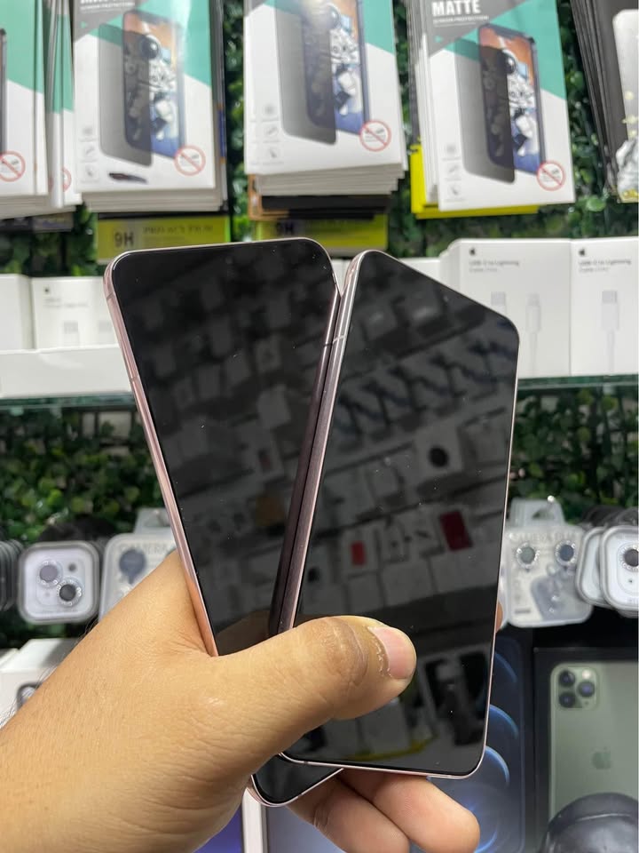 Samsung Galaxy S22 Plus – 256GB – Rosa (Snapdragon)