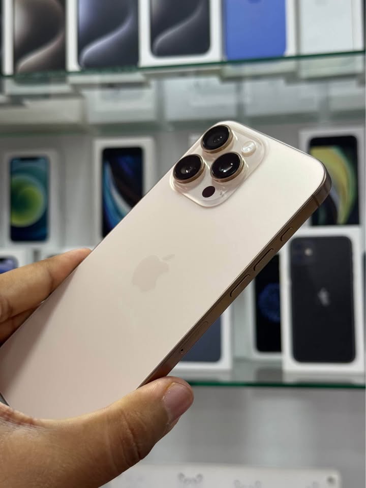 iPhone 16 Pro Max – 512GB – Doado