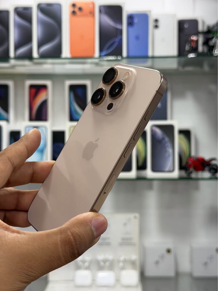 iPhone 16 Pro – 256GB – Dorado
