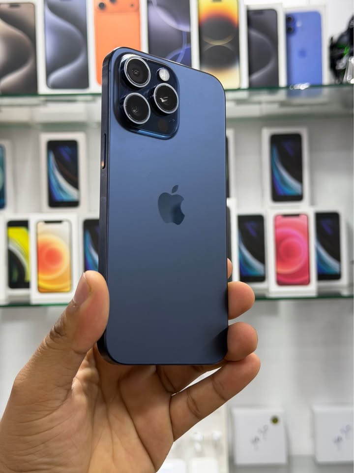 iPhone 15 Pro Max – 512GB – Azul