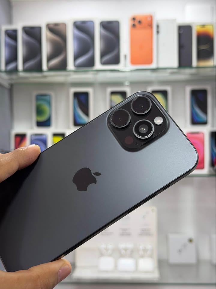 iPhone 16 Pro Max – 256GB - Negro