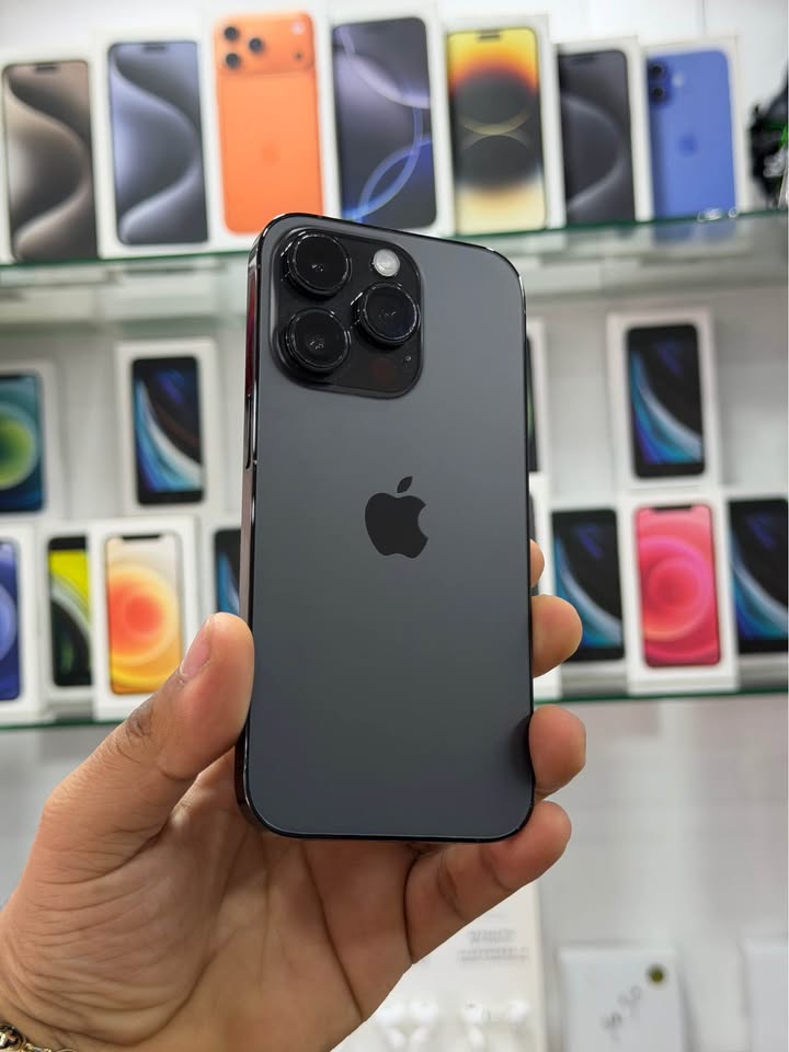 iPhone 14 Pro – 256GB – Negro