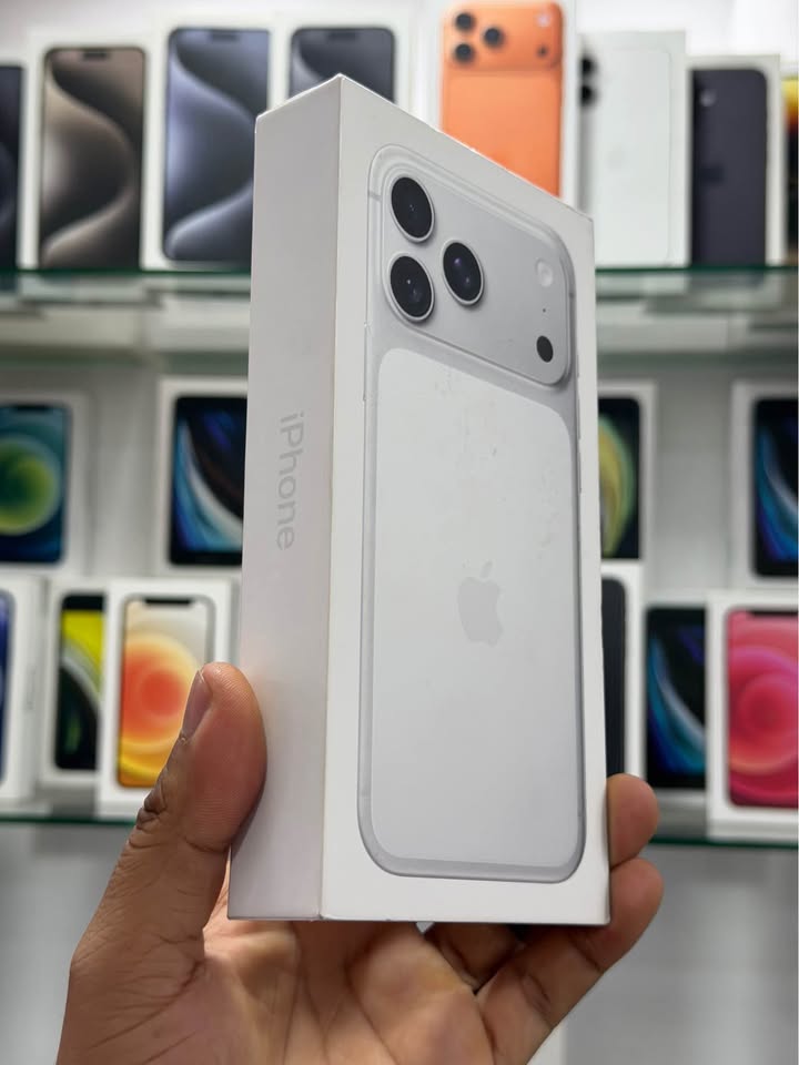 iPhone 17 Pro Max – 256GB – Plata (Nuevo)