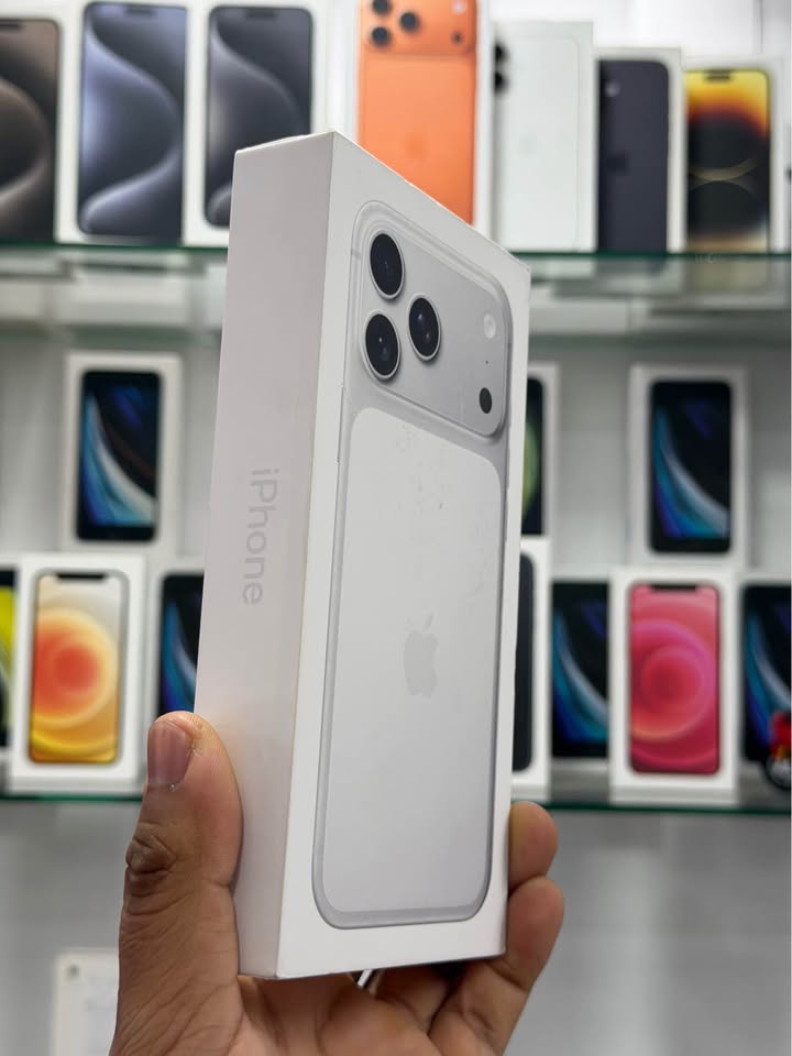 iPhone 17 Pro Max – 256GB – Plata (Nuevo)