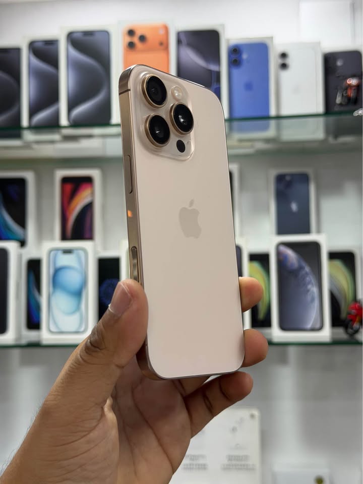iPhone 16 Pro – 256GB – Dorado