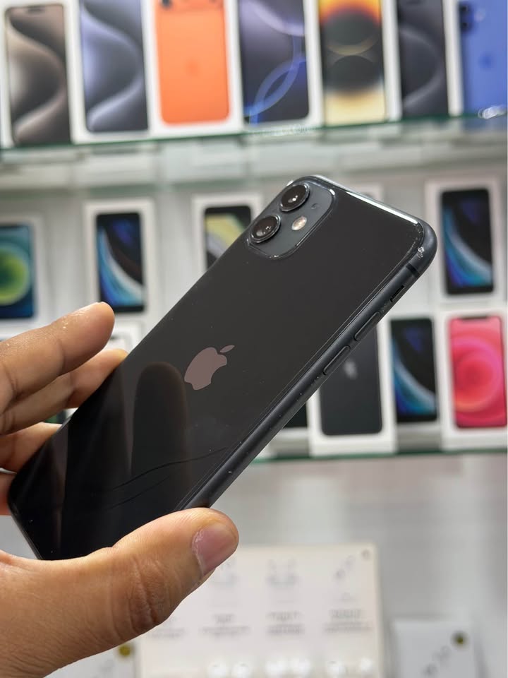 iPhone 11 – 64GB – Negro