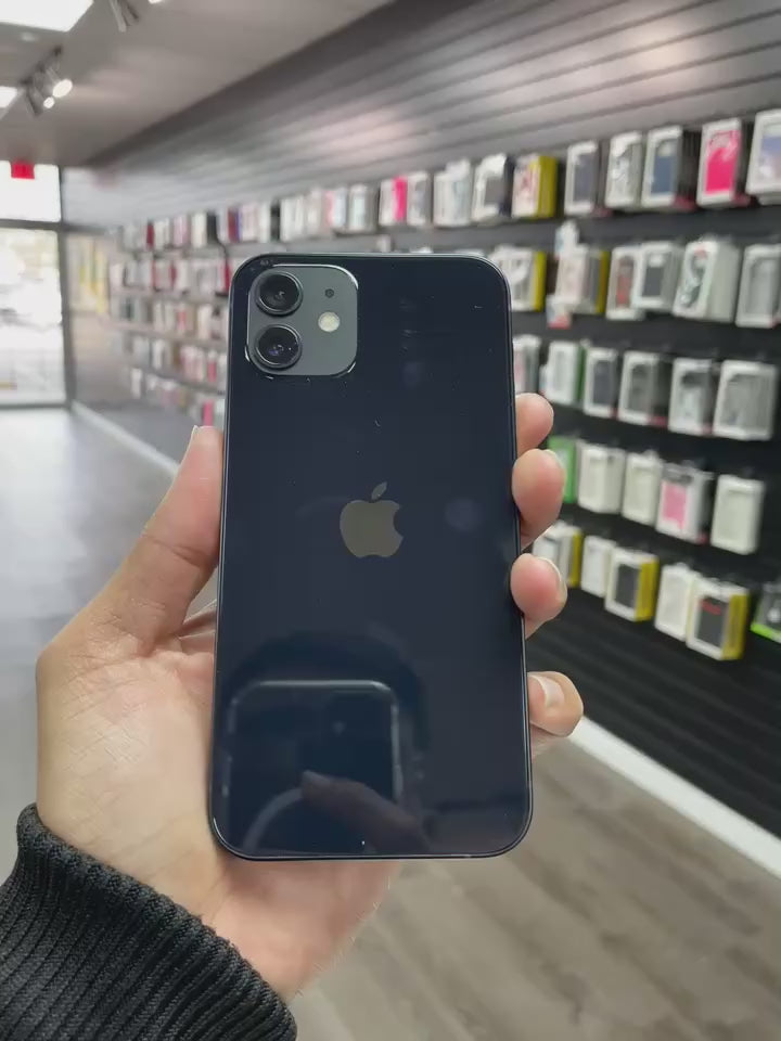 iPhone 12 – 64GB (Color Negro)